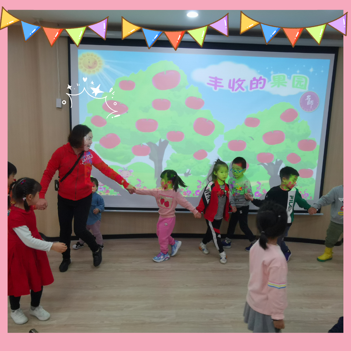 可爱风小熊兔子花朵拼图晒照5图框 (2).jpg